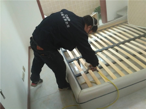 甲醛吸入多少就會(huì)中毒？如何去除甲醛